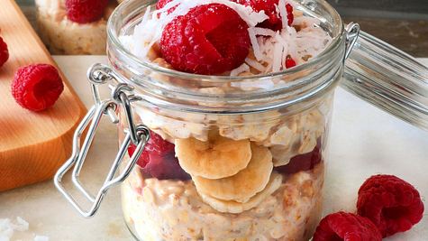 Overnight-Oats mit Früchten Rezept - Foto: House of Food / Bauer Food Experts KG