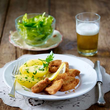 Palisover Schnitzel (panierte Schnitzelwürfel) mit Petersilienkartoffeln Rezept Palisover Schnitzel (panierte Schnitzelwürfel) mit Petersilienkartoffeln Rezept