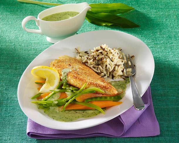 Pangasiusfilet in Kokospanade mit Bärlauchsoße und Zuckerschoten-Möhrengemüse Rezept Pangasiusfilet in Kokospanade mit Bärlauchsoße und Zuckerschoten-Möhrengemüse Rezept