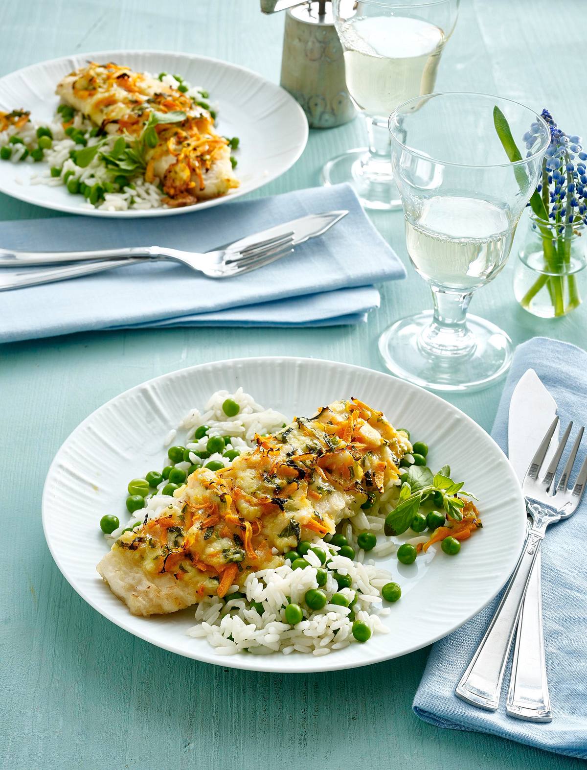 Pangasiusfilet mit Möhrenkruste zu Risibisi Rezept