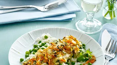 Pangasiusfilet mit Möhrenkruste zu Risibisi Rezept - Foto: LECKER @ Bauer Media Group