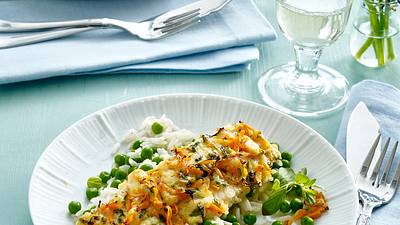 Pangasiusfilet mit Möhrenkruste zu Risibisi Rezept - Foto: House of Food / Bauer Food Experts KG