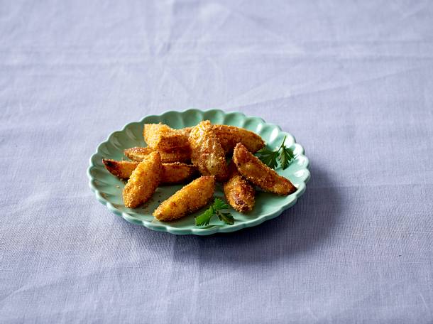 Panierte Kartoffelspalten Rezept Panierte Kartoffelspalten Rezept