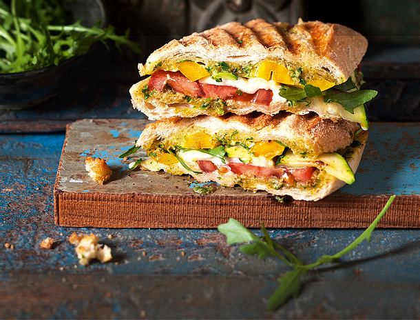 Panini mit Grillgemüse Rezept Panini mit Grillgemüse Rezept