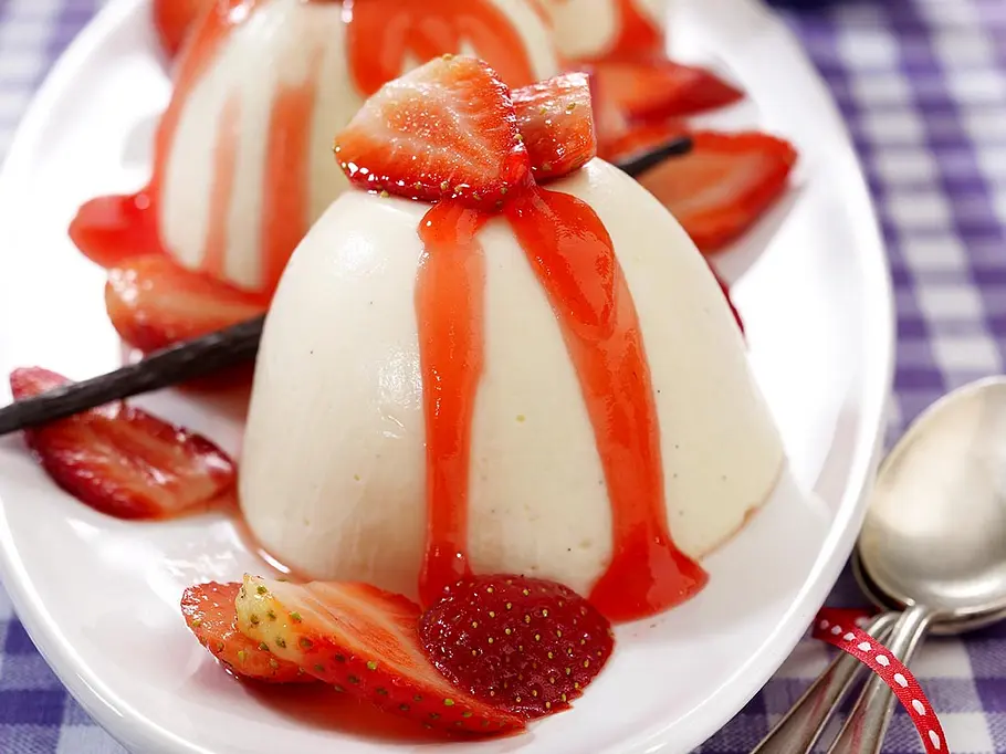 Panna cotta mit Erdbeersoße Rezept