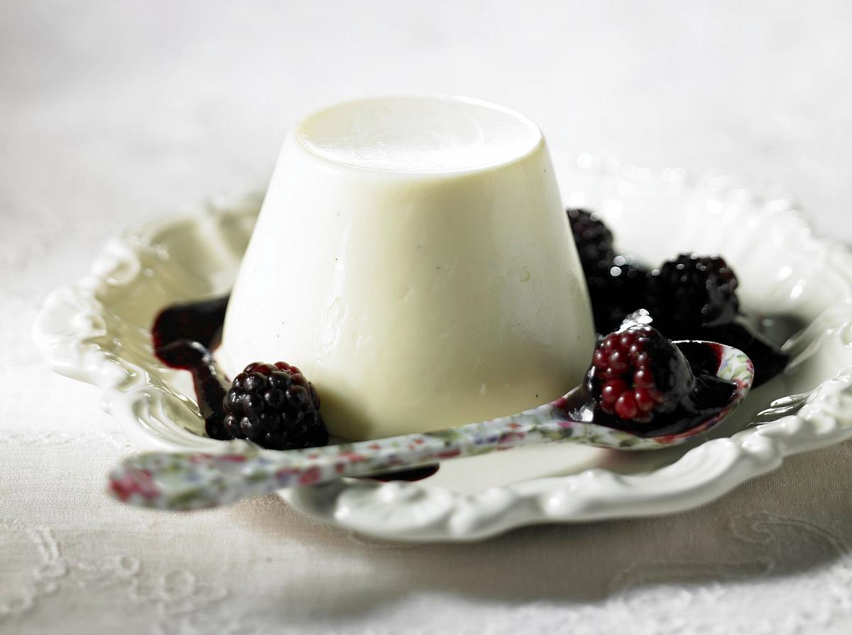 Panna Cotta mit Brombeeren Rezept