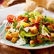 Panzanella mit Tomaten, Rucola und Mozzarella - Foto: House of Food / Bauer Food Experts KG