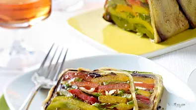 Paprika-Auberginen-Terrine Rezept - Foto: LECKER @ Bauer Media Group