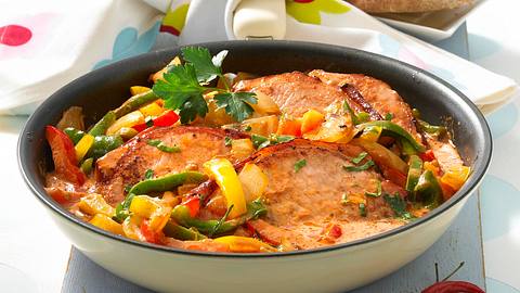 Paprika-Chili-Kasseler Rezept - Foto: House of Food / Bauer Food Experts KG