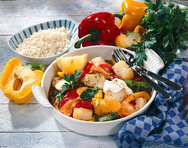 Paprika-Fisch-Pfanne mit Reis Rezept Paprika-Fisch-Pfanne mit Reis Rezept