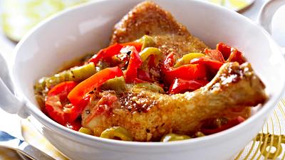 Paprika-Hühnchen-Schmortopf Rezept - Foto: LECKER @ Bauer Media Group