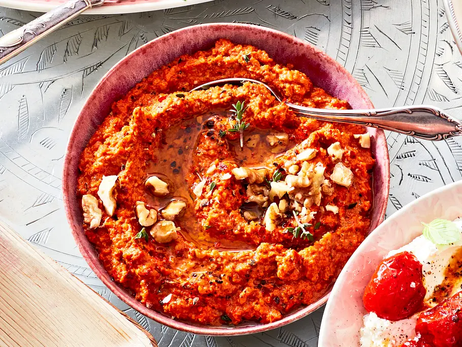 Paprika-Walnuss-Dip Rezept Paprika-Walnuss-Dip Rezept