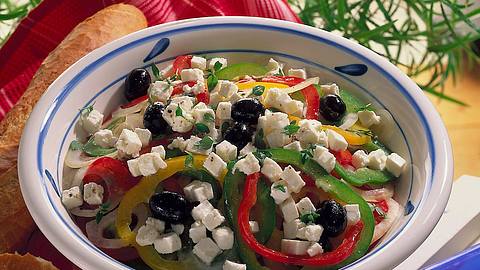 Paprika-Zwiebel-Salat Rezept - Foto: House of Food / Bauer Food Experts KG