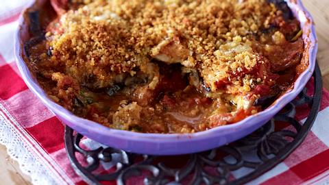 Parmigiana di Melanzane (Auberginenauflauf) Rezept - Foto: House of Food / Bauer Food Experts KG