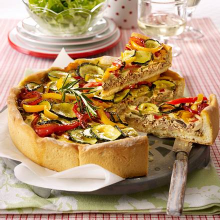 Party-Hack-Zucchini-Quiche a la Ottensen nach Anja Blumberg Rezept Party-Hack-Zucchini-Quiche a la Ottensen nach Anja Blumberg Rezept