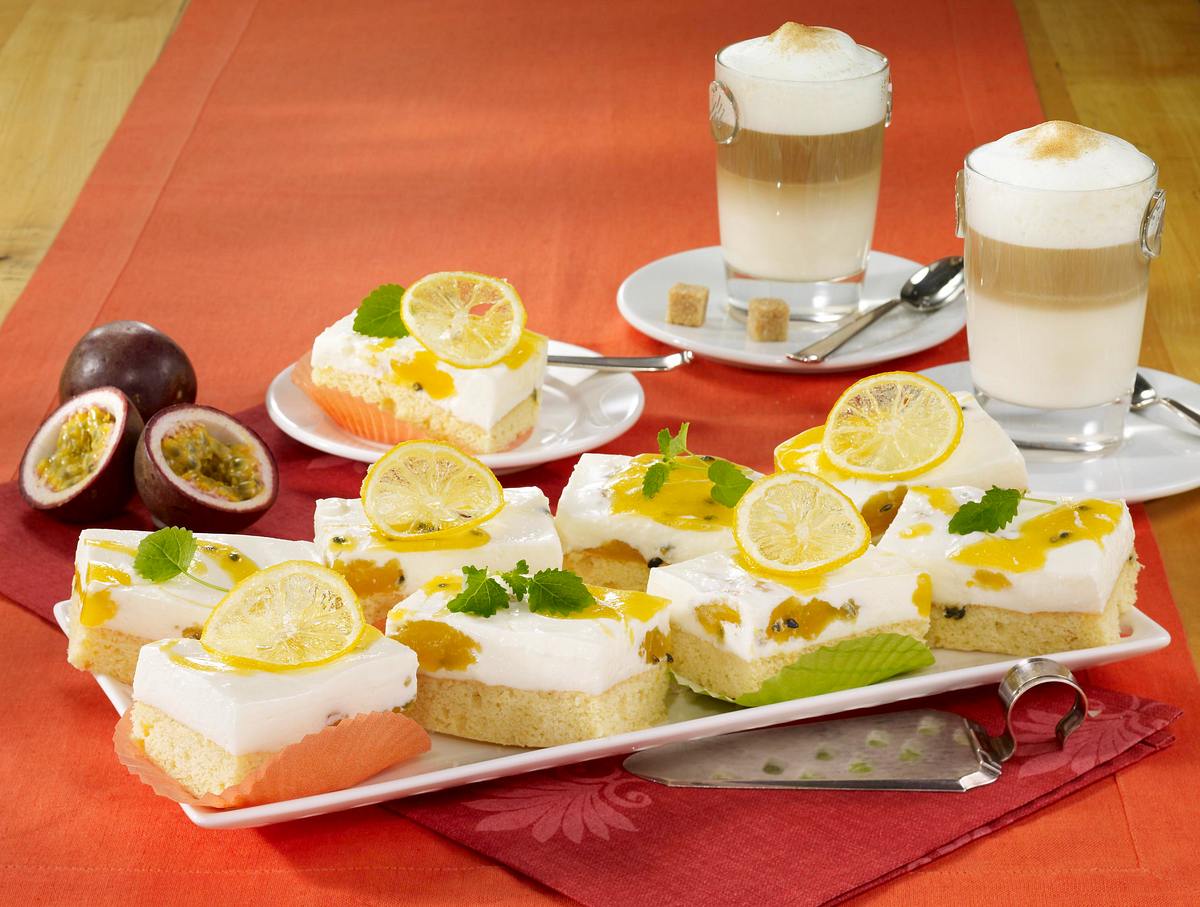 Passionsfrucht-Joghurt-Blechkuchen Rezept