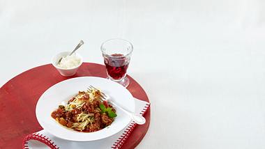 Pasta asciutta (Spaghetti mit Hacksoße) (Leserrezept) Rezept - Foto: House of Food / Bauer Food Experts KG