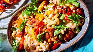 Pasta-Mista-Salat  mit Chorizo und Röst-Paprika  Rezept - Foto: House of Food / Bauer Food Experts KG