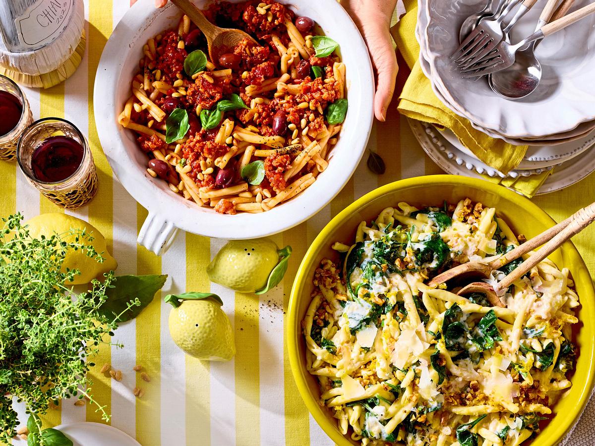 Pasta mit zweierlei köstlichen Soßen Rezept