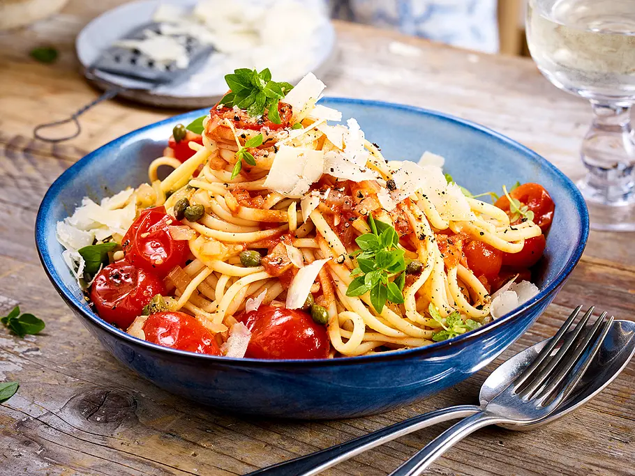 Pasta Piccante mit Kapern-Soße Rezept Pasta Piccante mit Kapern-Soße