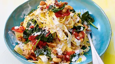 Pasta Pronto mit Röstpaprika Rezept - Foto: LECKER @ Bauer Media Group
