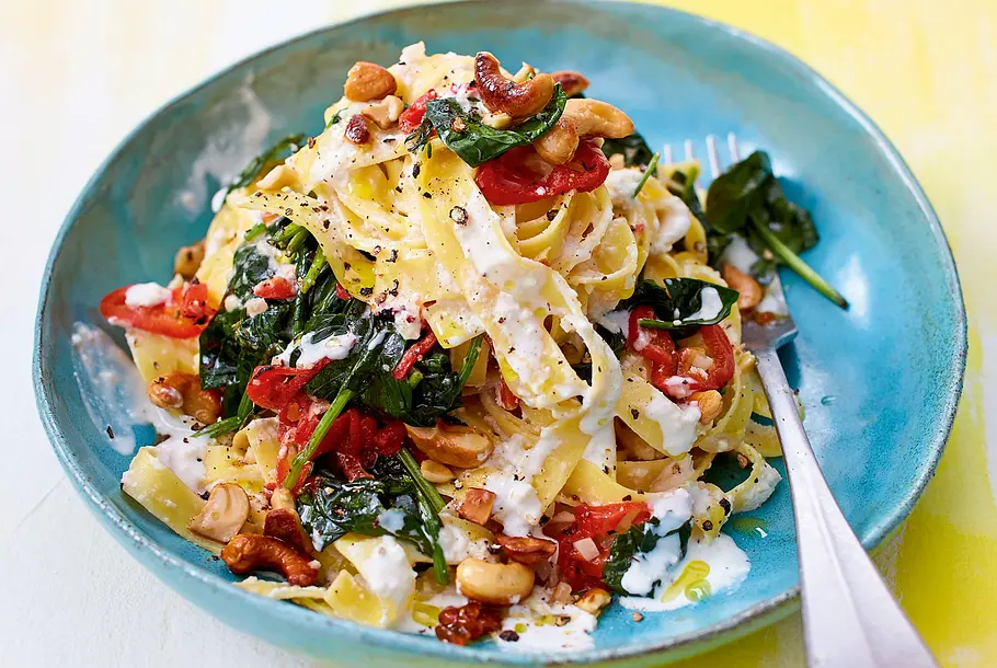 Pasta Pronto mit Röstpaprika Rezept