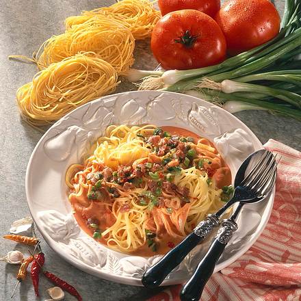 Pasta rosa mit Schinken Rezept Pasta rosa mit Schinken Rezept