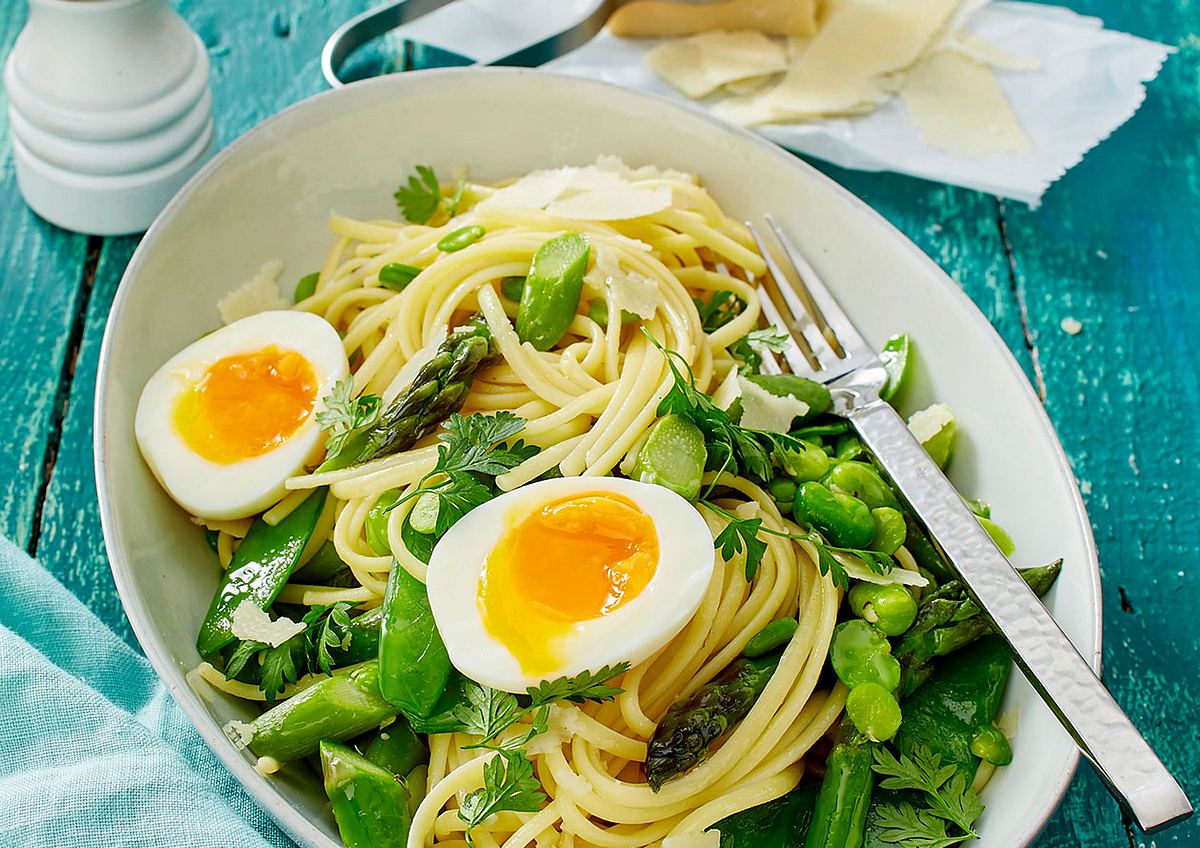 Pasta Verde mit jungem Gemüse Rezept