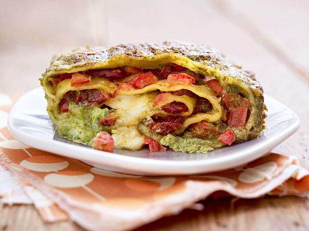 Pastarolle mit Feldsalatpesto Rezept Pastarolle mit Feldsalatpesto Rezept