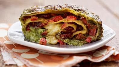 Pastarolle mit Feldsalatpesto Rezept - Foto: LECKER @ Bauer Media Group