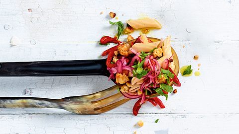 Pastasalat „Her damit“ Rezept - Foto: House of Food / Bauer Food Experts KG