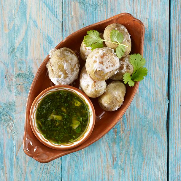 Patatas arrugas con Mojo verde Rezept Patatas arrugas con Mojo verde Rezept