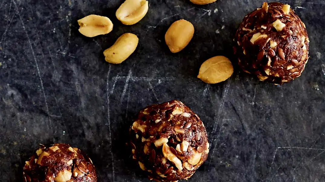Peanut-Schoko-Balls Rezept - Foto: LECKER @ Bauer Media Group Peanut-Schoko-Balls Rezept - Foto: LECKER @ Bauer Media Group