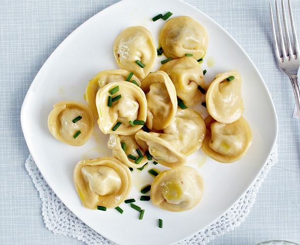 Pelmeni (russische Teigkrapfen) Rezept Pelmeni (russische Teigkrapfen) Rezept