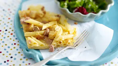 Penne-Frittata mit Thunfisch Rezept - Foto: LECKER @ Bauer Media Group