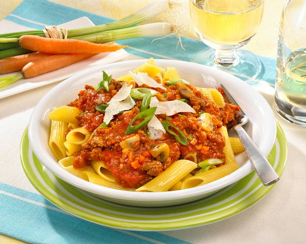 Penne in scharfer Hacksoße Rezept Penne in scharfer Hacksoße Rezept