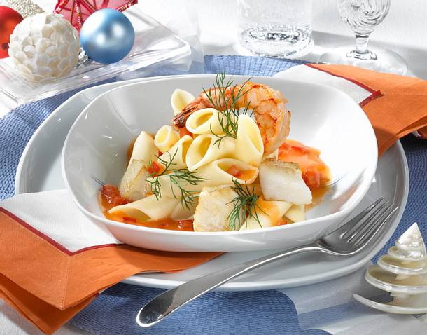 Penne mit Edelfisch-Soße Rezept Penne mit Edelfisch-Soße Rezept