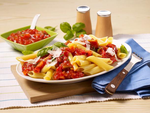 Penne mit Gemüsesoße Rezept