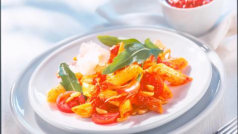 Penne mit rotem Pesto Rezept - Foto: Först, Thomas