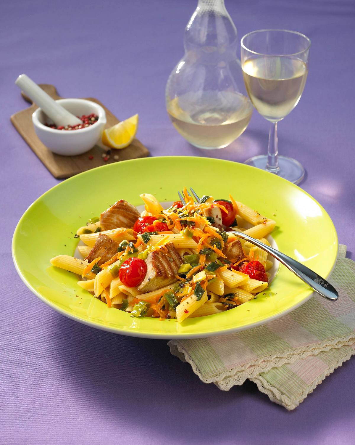 Penne mit Thunfisch und Gemüse Rezept