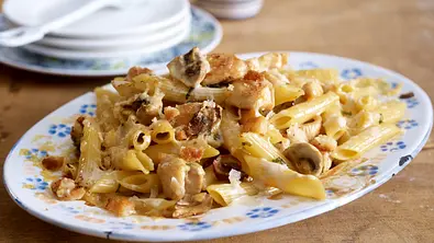 Penne Tetrazzini Rezept - Foto: LECKER @ Bauer Media Group
