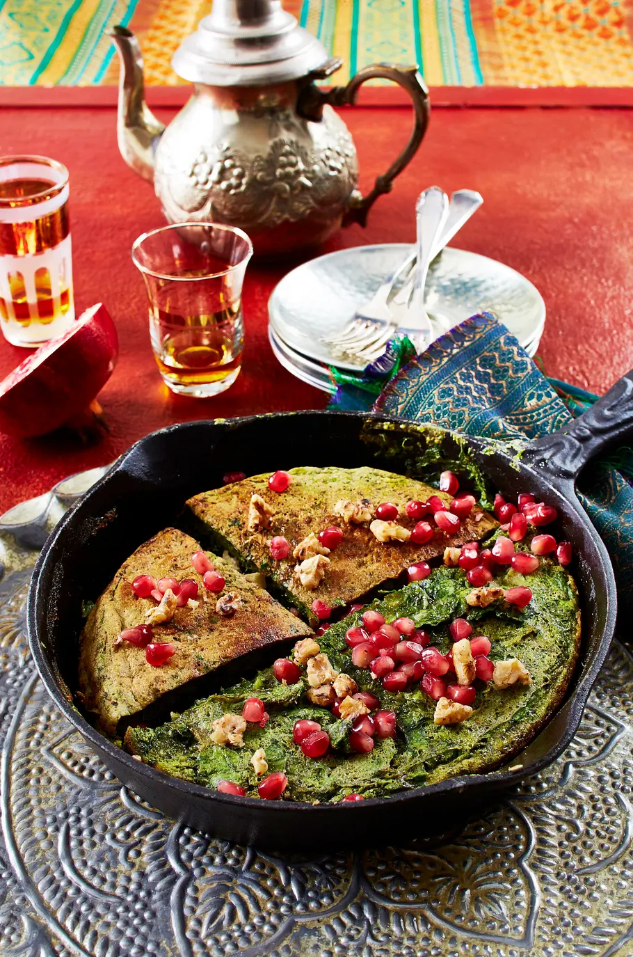 Persisches Spinat-Kräuter-Omelette Rezept Persisches Spinat-Kräuter-Omelette Rezept