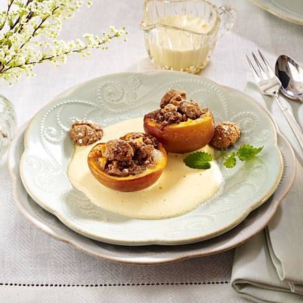Pesche ripiene (Amarettini-Pfirsiche mit Zabaione) Rezept Pesche ripiene (Amarettini-Pfirsiche mit Zabaione) Rezept