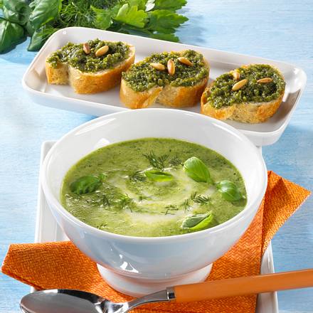 Pesto-Schaumsuppe Rezept Pesto-Schaumsuppe Rezept