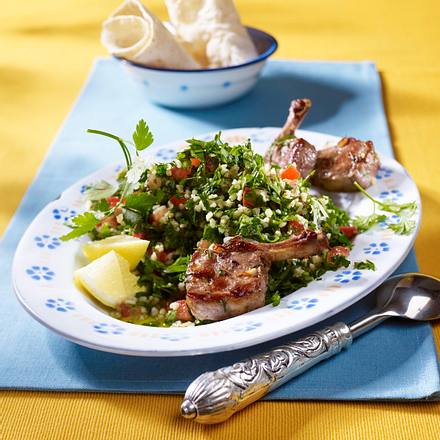 Petersiliensalat à la Tabouleh zu Lammkoteletts Rezept