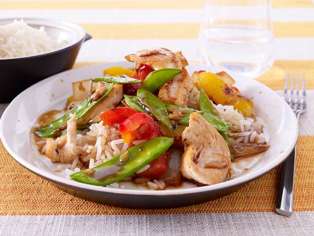 Pfannengemüse mit Hähnchenfilet Rezept Pfannengemüse mit Hähnchenfilet Rezept