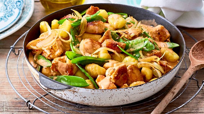 Pfannengericht: Feine Gnocchi-Geflügel-Pfanne - Foto: House of Food / Bauer Food Experts KG