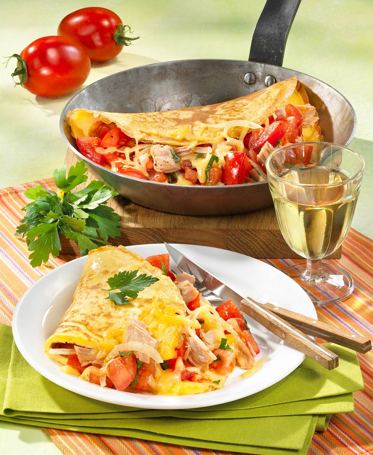 Pfannkuchen mit Tomaten-Thunfischfüllung Rezept