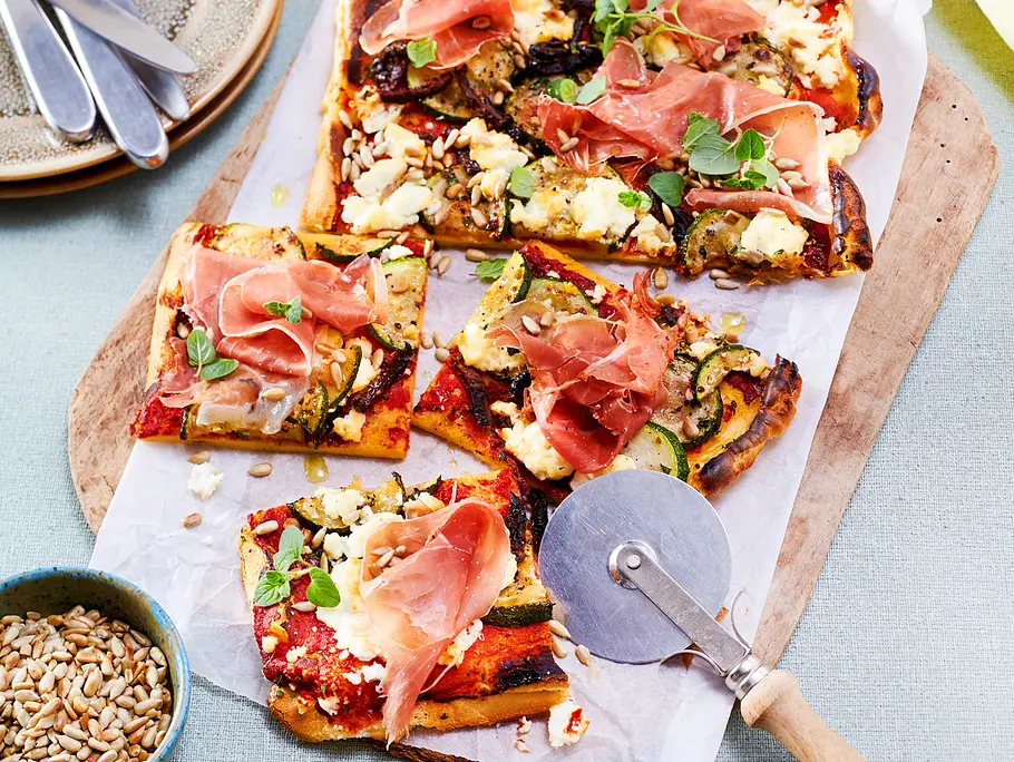 Pfannkuchenpizza vom Blech Rezept Pfannkuchenpizza vom Blech Rezept