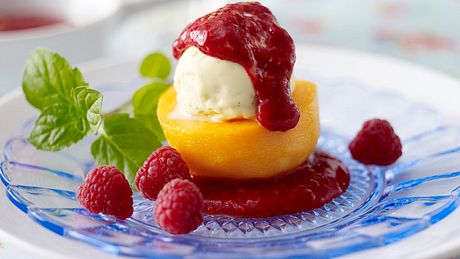 Pfirsich Melba Rezept - Foto: House of Food / Bauer Food Experts KG